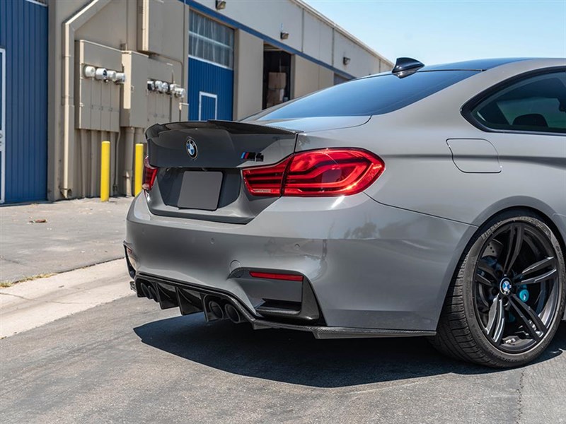 AutoTecknic Dry Carbon Extended-Fin Competition Rear Diffuser - F80 M3 |  F82/ F83 M4